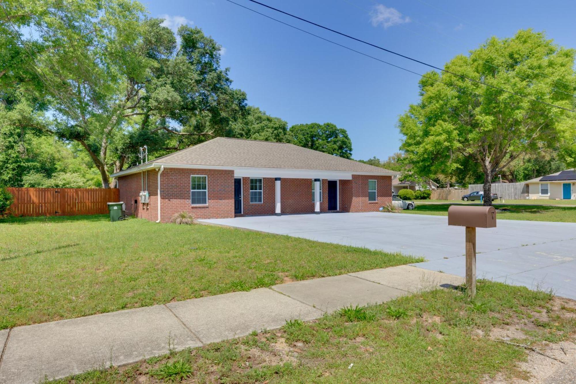 Апартаменты Dog-Friendly Pensacola Duplex About 7 Mi To Downtown Экстерьер фото