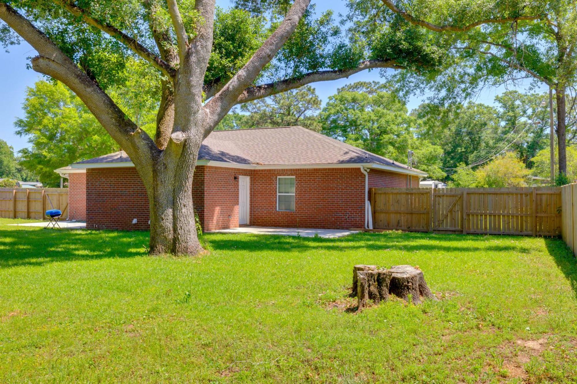 Апартаменты Dog-Friendly Pensacola Duplex About 7 Mi To Downtown Экстерьер фото